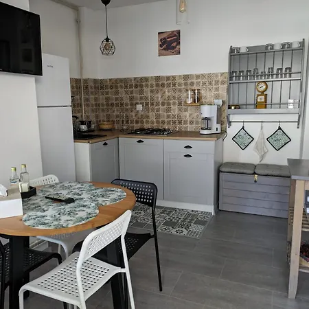 June Studio * Brasov